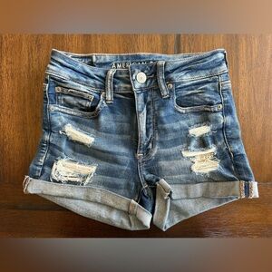 American Eagle Outfitters High-Rise Distressed Jean Shorts- size 4